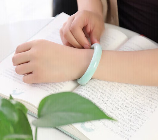 緬甸冰種翡翠價值多少錢